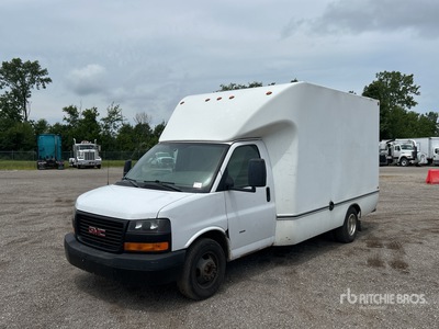 2019 GMC Savana G3500 4x2 Furgoneta caja cerrada