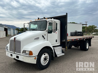 2006 Kenworth T300 4x2 フラットベッドダンプトラック