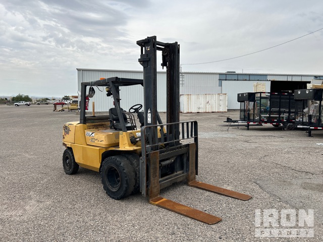 MONTACARGAS CATERPILLAR DP50K1