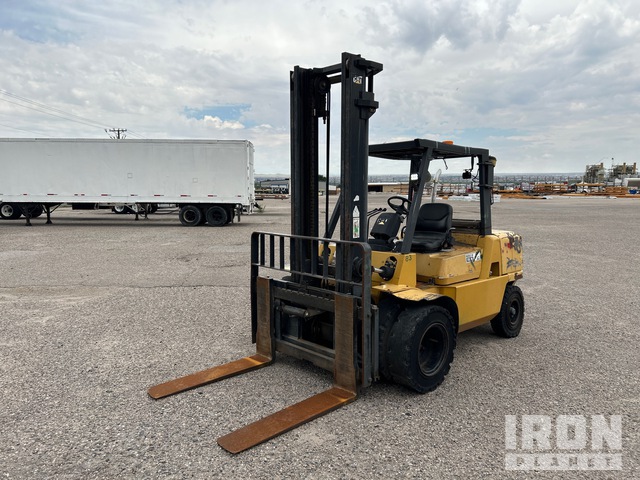 MONTACARGAS CATERPILLAR DP50K1