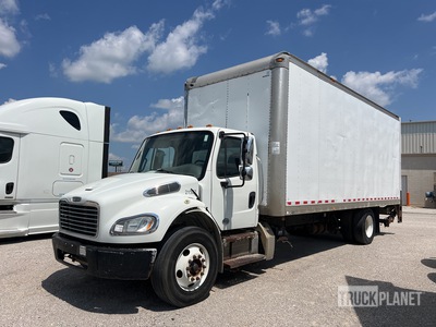 2014 Freightliner M2106 4x2 Moving Van Truck