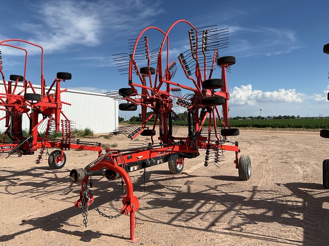 Kuhn GA7501 24 ft 2 Rotor Hay Rake