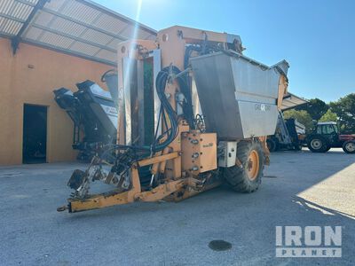 2009 Gregoire G56I Pull Type Cosechadora de uvas