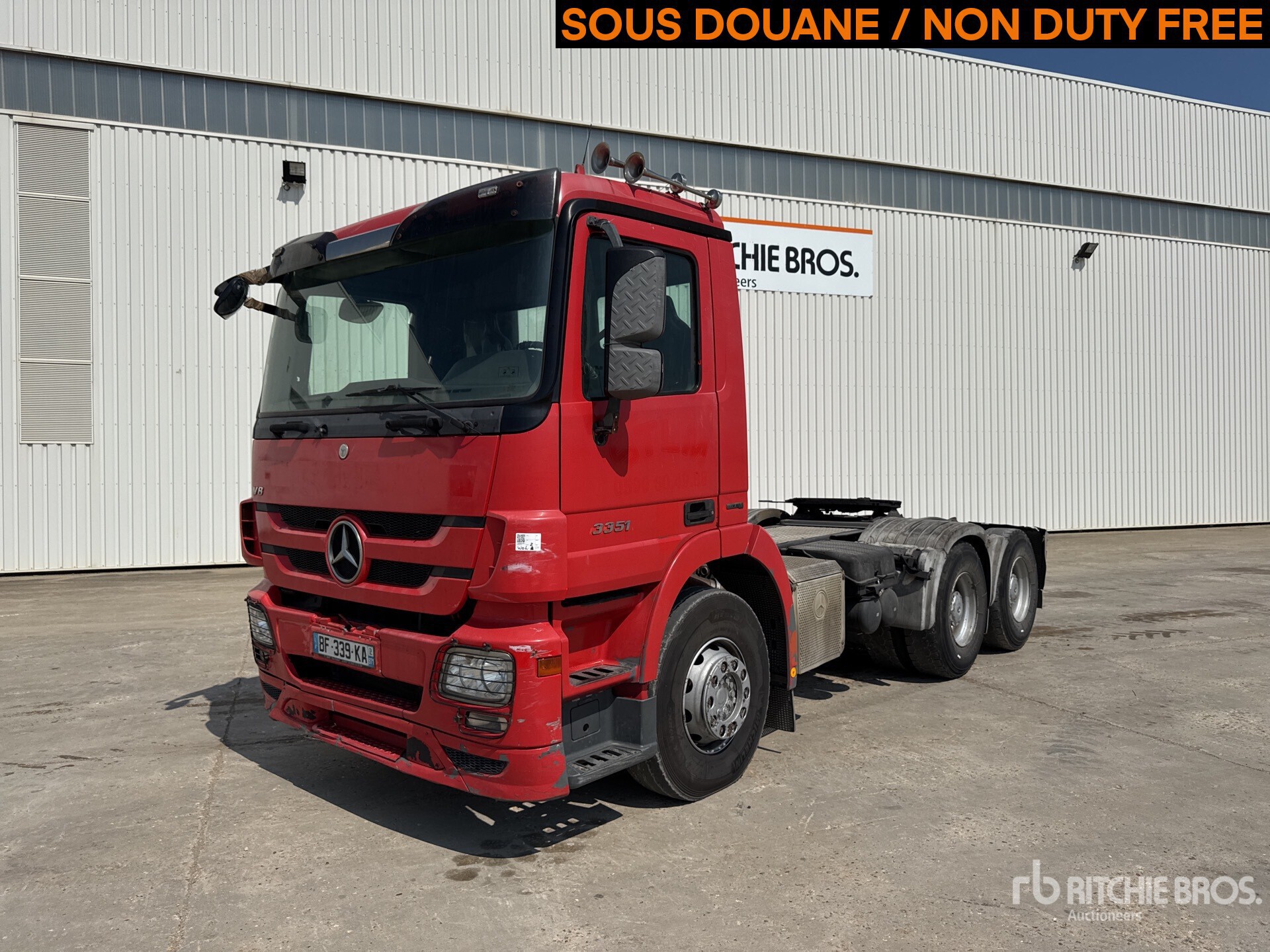 Mercedes-Benz Actros 3351 V8 6x4 Tracteur Routier T/A Day Cab Truck Tractor (Inoperable)