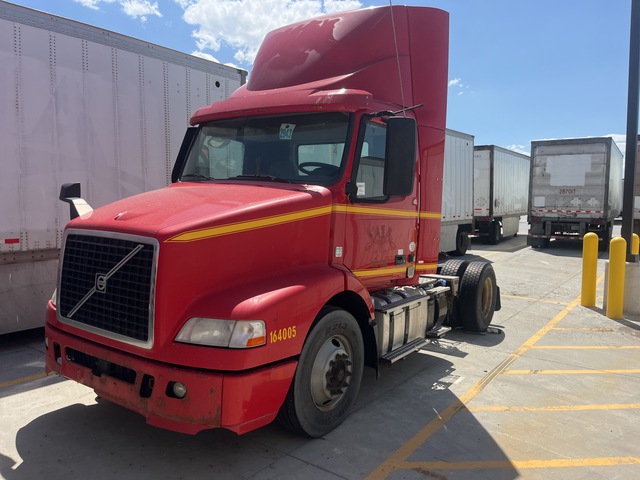 2016 Volvo VNM 4x2 S/A Day Cab Truck Tractor (Inoperable)