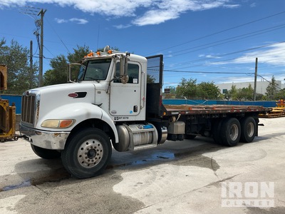 2013 Peterbilt 348 6x4 Camión Caja Abierta
