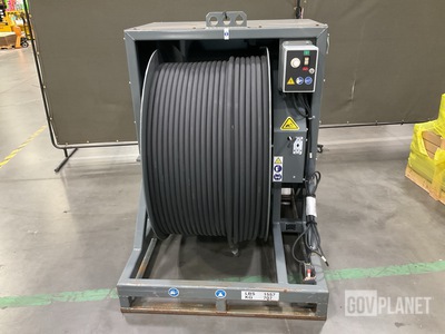 Wacker Neuson HHS702 Hydronic Air Heater Hose Reel System