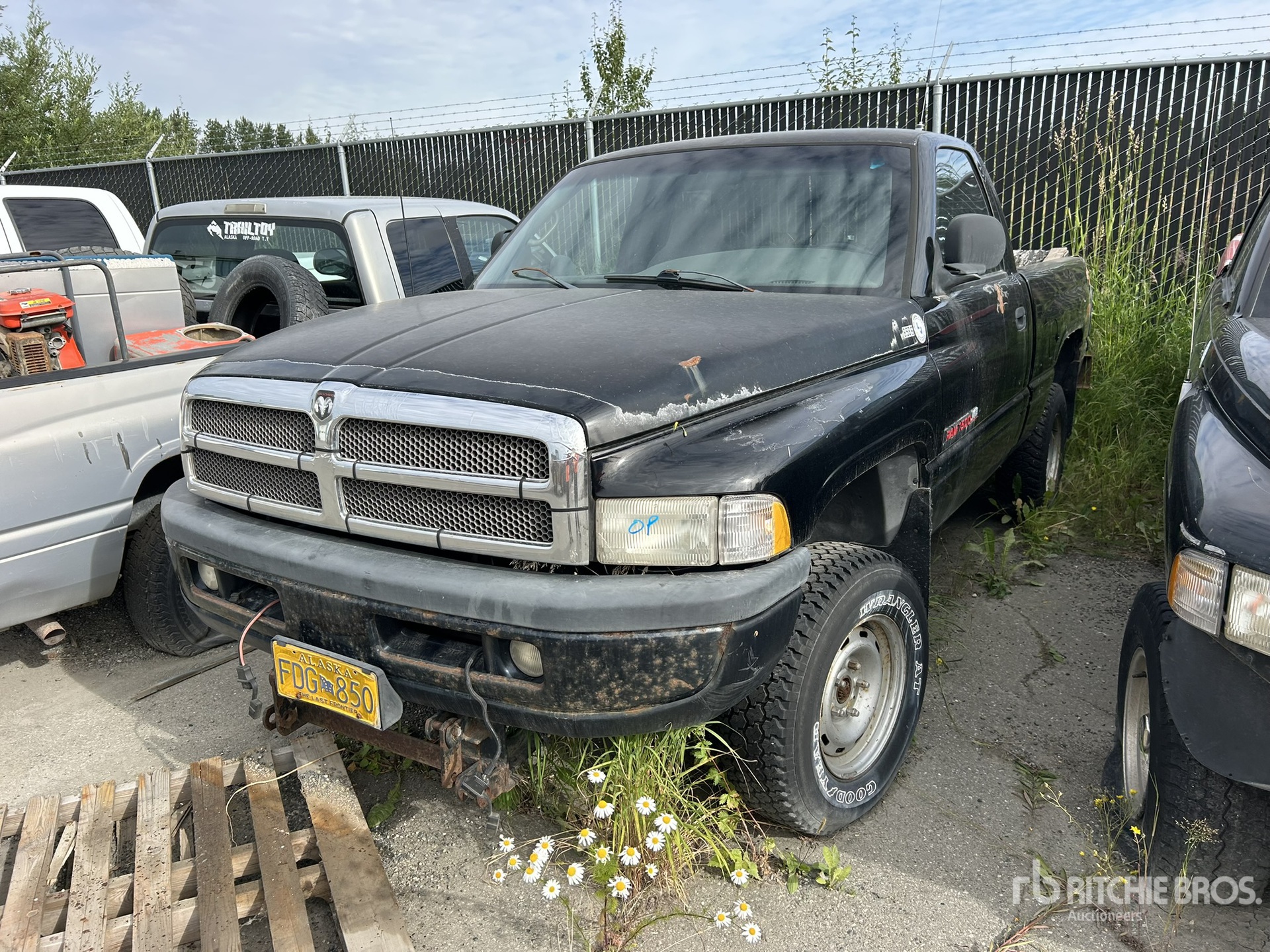 1998 Dodge 1500 Sport 4x4 Pickup