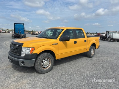 2014 Ford F-150 XL 4x2 Crew Cab Pickup