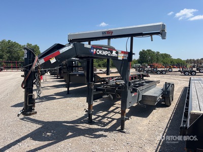 2024 Texas Pride T/A 14 ft Gooseneck Roll-Off Trailer