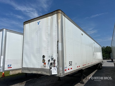2015 Vanguard VXP 53 ft x 102 in T/A バントレーラー
