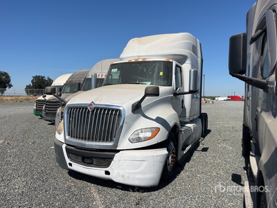 2019 International LT625 6x4 T/A Sleeper Truck Tractor