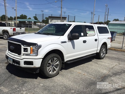 2018 Ford F-150 STX 4x4 Crew Cab بيك اب