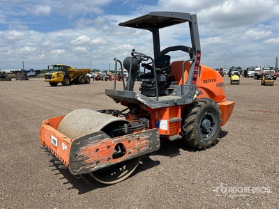 2012 Hamm 3205 Rullo vibrante ferro gomma