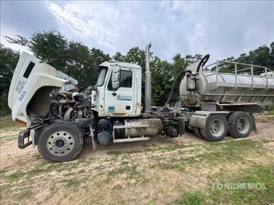 2024 Mack Pinnacle 64T تراكتور شاحنة نهارية (ثنائية المحور)
