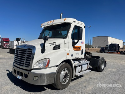 2013 Freightliner Cascadia 113 Cabina con cuccetta per trattore stradale