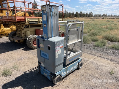 2010 Genie GR20 Vertical Mast Lift