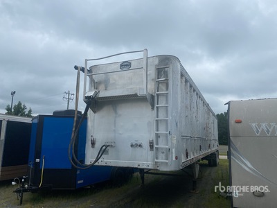 2017 MAC 48 ft T/A Moving Floor Trailer