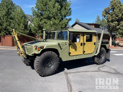 2015 (unverified) AM General M1165A1B3FK5 HMMWV 4 Door Hard Top w/Truck Body
