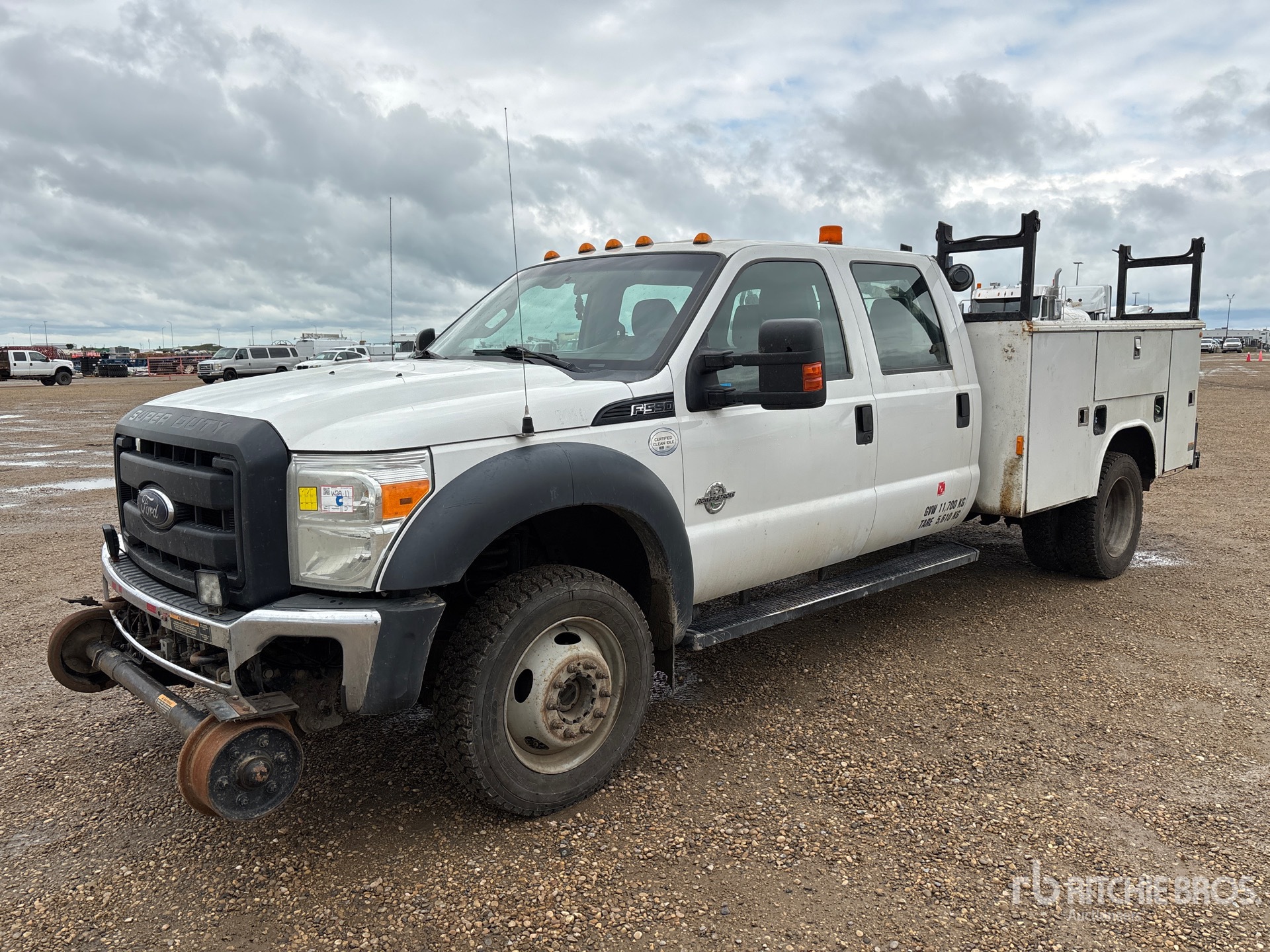 2015 Ford F-550 XL 4x4 Crew Cab Service Truck