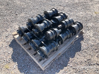 Quantity of (18) Lote de Rodamientos para Excavadora / Excavator Rollers Varios, accesorio para excavadora - Fits 30 ton Excavator