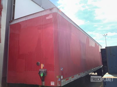 2004 Utility VS2DC 45 ft x 102 in T/A Van Trailer