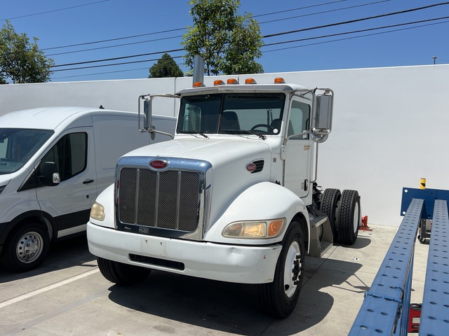 2011 Peterbilt 337 4x2 S/A Day Cab Truck Tractor (Inoperable)