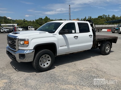 2019 GMC 2500HD 4x4 Crew Cab Flatbed Truck