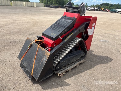 Diggit SCL850 Mini Oruga cargadora compacta (Unused)