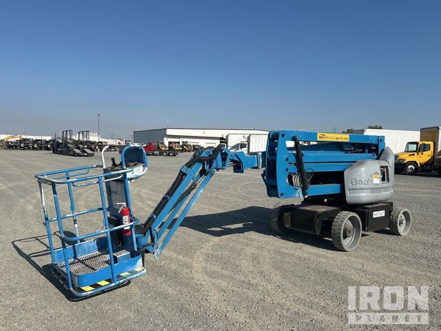ELEVADOR ARTICULADO 2011 GENIE Z4023NRJ