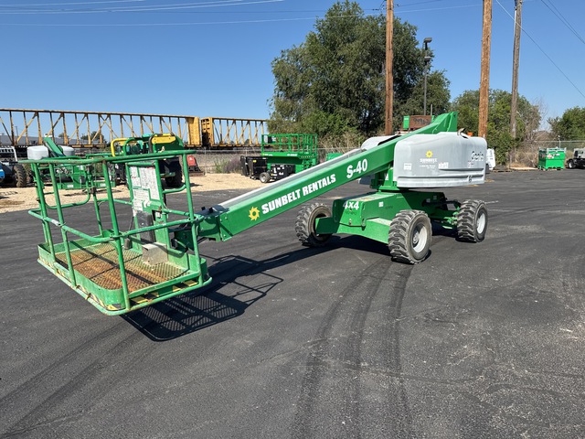 2017 Genie S-40 4WD Diesel Telescopic Boom Lift