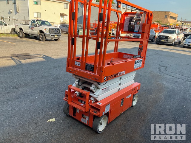 ELEVADOR TIJERA 2021 SNORKEL S3219E