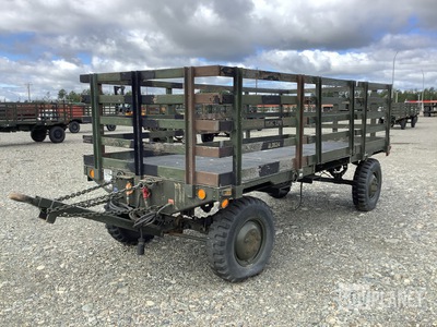 I.D.S. A/M32K-4A Rough Terrain Air Launched Weapons Trailer