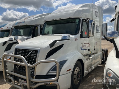2021 Volvo VNL760 6x4 Tracteur Routier Couchette