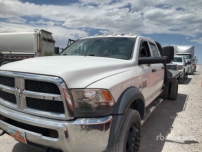 2014 Dodge Ram 4500 Flatbed Truck