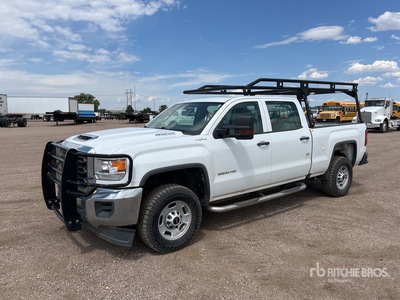 2018 GMC Sierra 2500HD 4x4 Crew Cab Pickup