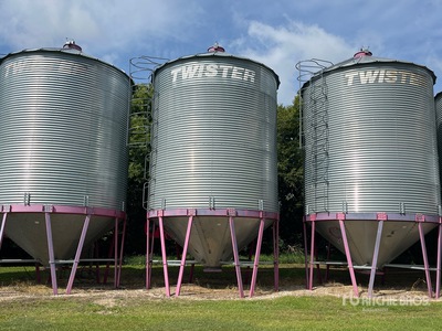 Twister +/- 2280 bu 5 Ring Hopper Grain Bin