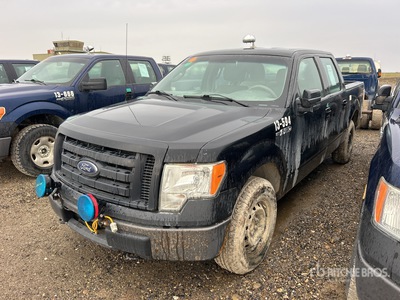 2010 Ford F-150 XL 4x4 Crew Cab Pickup