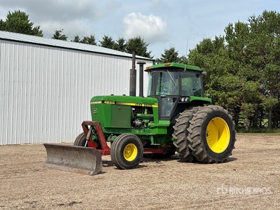 1985 John Deere 4250 2WD Tractor