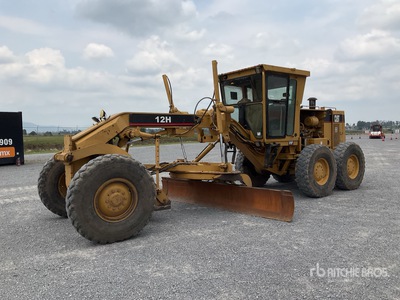 2004 Cat 12H Motoconformadora / モーターグレーダー
