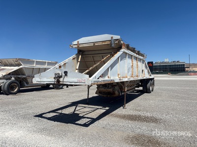 1979 Ranch T/A Belly Dump Trailer