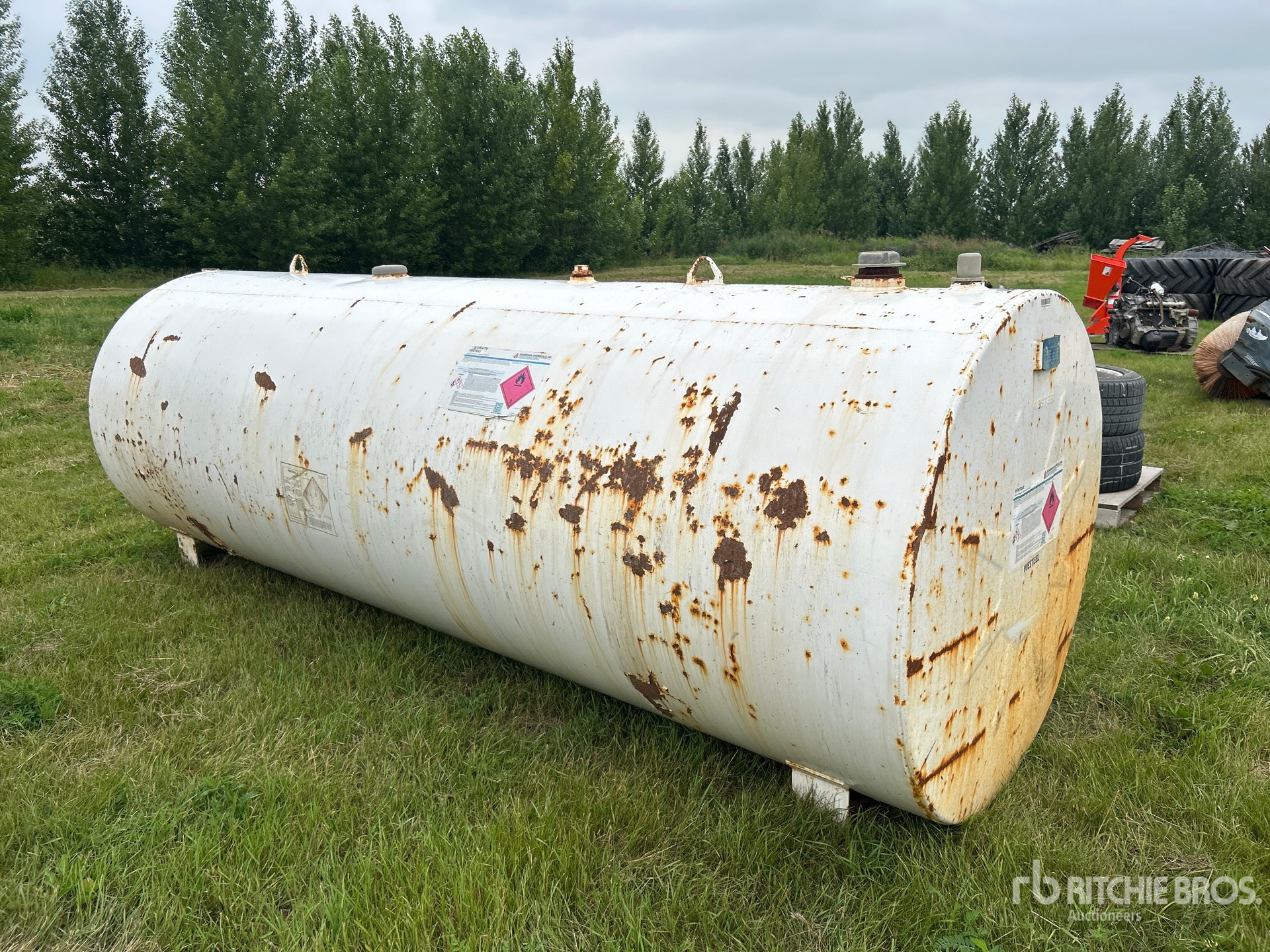 2003 Westeel 4546 L Steel Fuel Tank