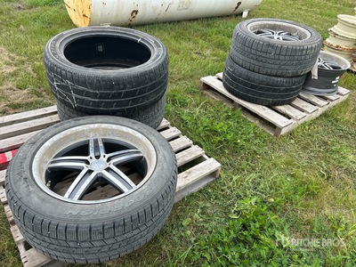 Quantity of (5) Pirelli Scorpion 275/50R20 Tires
