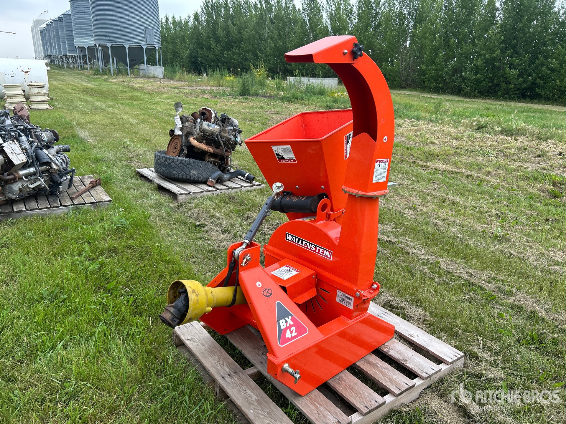 Wallenstein 3-Point Hitch Wood Chipper