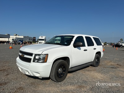 2013 Chevrolet Tahoe 2WD  سيارة رياضية متعددة الاستخدامات