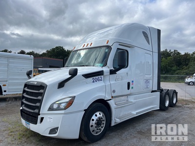 2023 Freightliner Cascadia 126 6x4 T/A Sleeper Truck Tractor