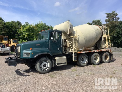 1997 International F5070 6x4 Camion hormigonera