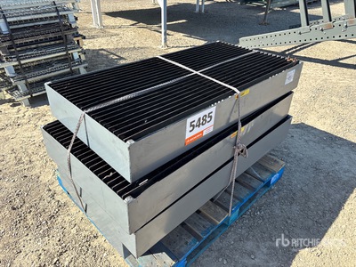 4 ft 3 in x 2 ft 2 in Spill Containment Pallet コンテナ機械　その他
