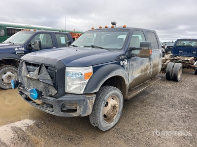 2014 Ford F-550 XL 4x4 Crew Cab Cab & Chassis