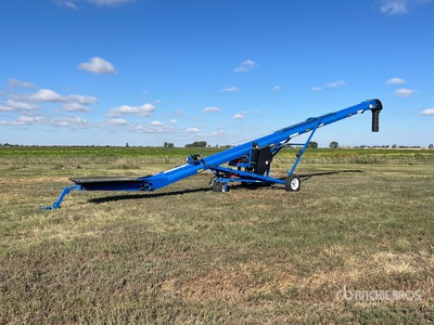 2022 Brandt 1547LP+ 15 in x 47 ft Pull-Type Sprayer